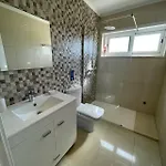 Villa Portugal *
